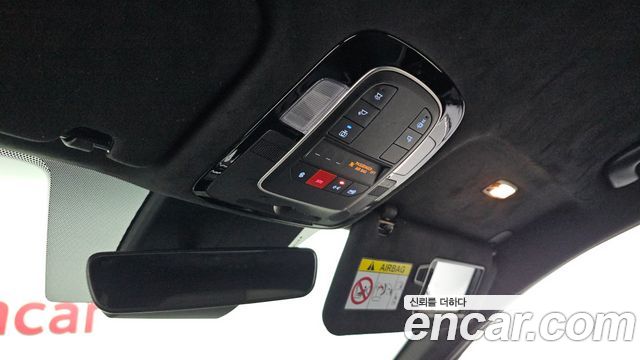 Hyundai Santafe 2022 — photo 17