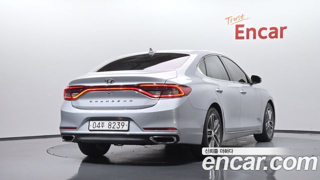 Hyundai Grandeur 2018 — photo 2