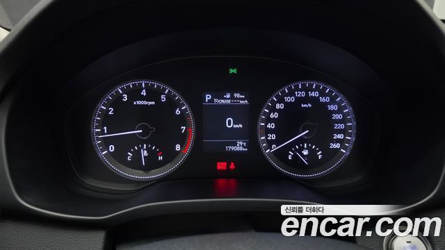 Hyundai Grandeur 2018 — photo 11