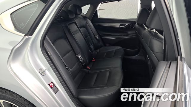 Hyundai Grandeur 2018 — photo 17
