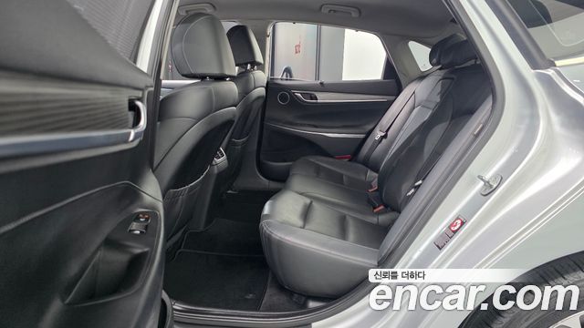 Hyundai Grandeur 2018 — photo 18
