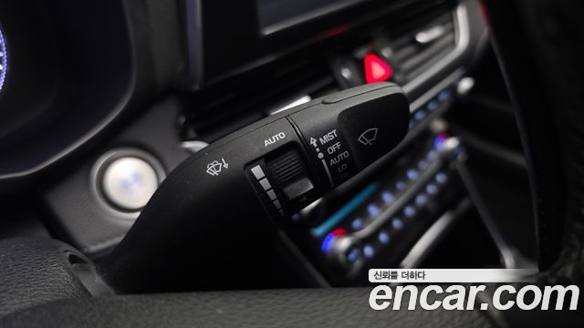 Hyundai Grandeur 2018 — photo 26