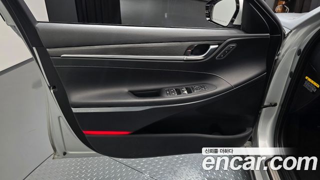 Hyundai Grandeur 2018 — photo 14