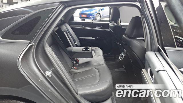 Kia K5 2024 — photo 11