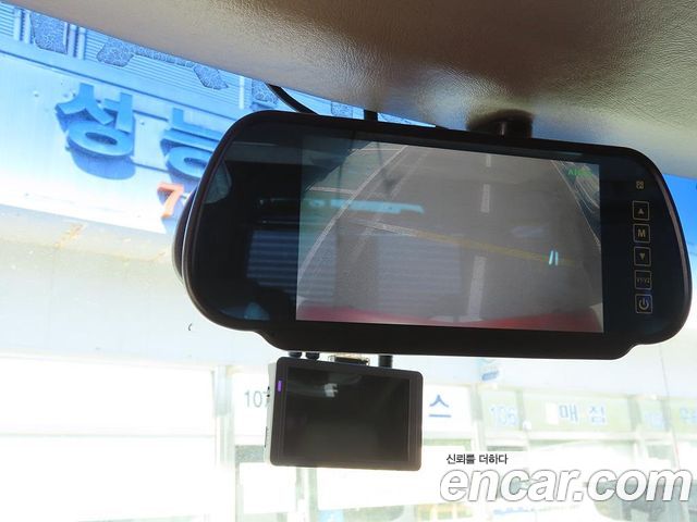 Chevrolet Chevy Van 2003 — photo 12
