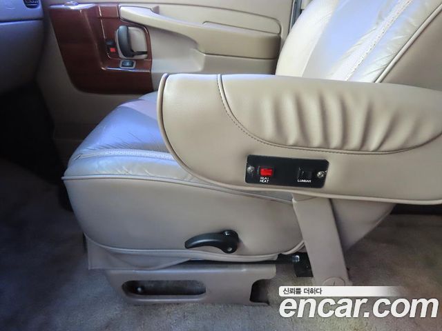 Chevrolet Chevy Van 2003 — photo 16