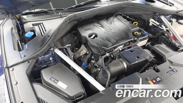 Genesis GV70 2023 — photo 6