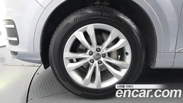 Audi Q7 2019 — photo 5