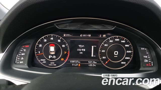 Audi Q7 2019 — photo 11