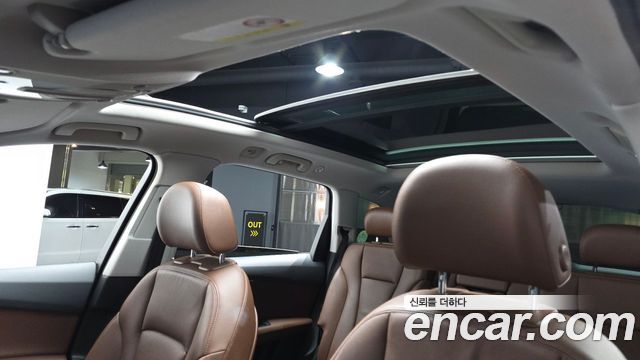 Audi Q7 2019 — photo 24
