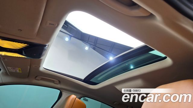 BMW 5-Series 2021 — photo 23