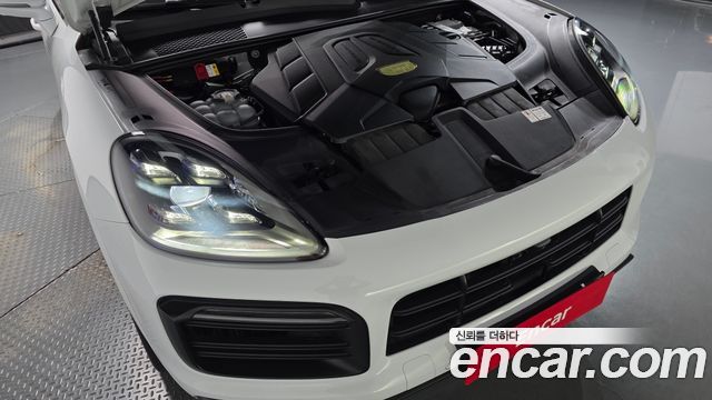 Porsche Cayenne 2022 — photo 6