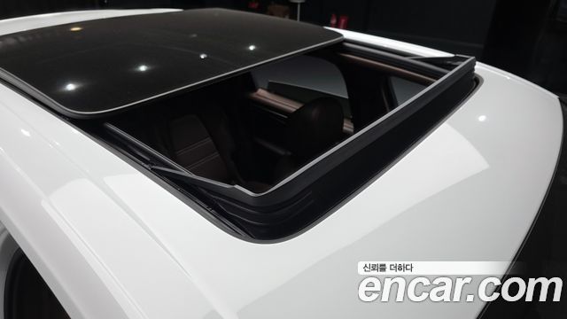 Porsche Cayenne 2022 — photo 25