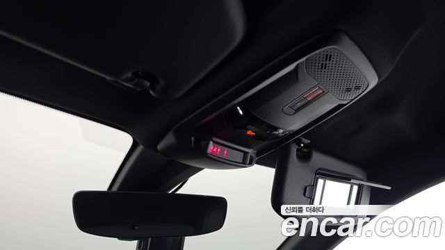 Peugeot 208 2021 — photo 24