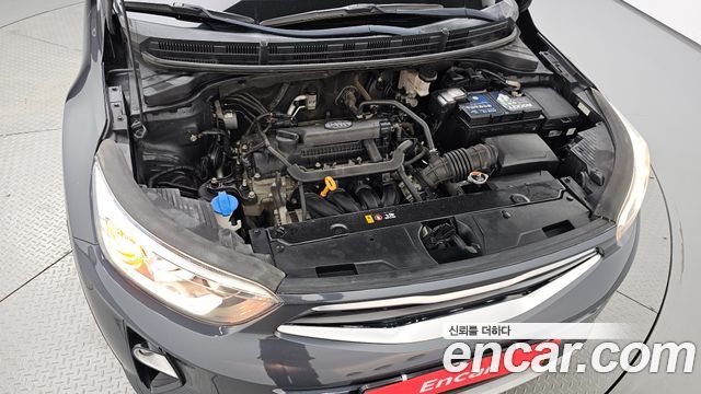 Kia Stonic 2018 — photo 6