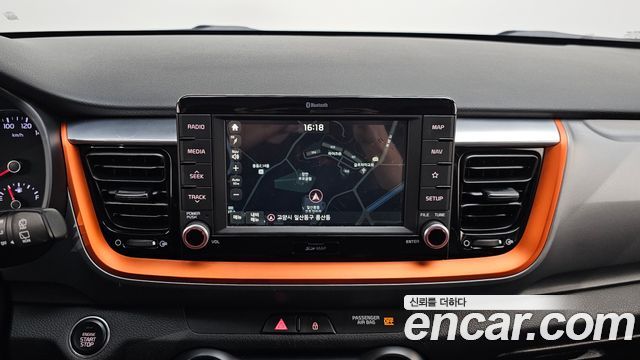 Kia Stonic 2018 — photo 20