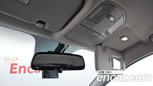 Kia Stonic 2018 — photo 25