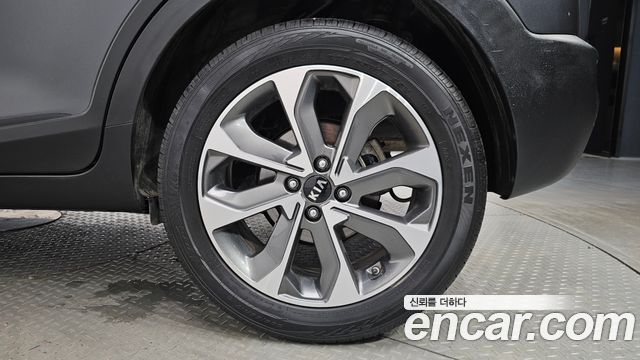 Kia Stonic 2018 — photo 7