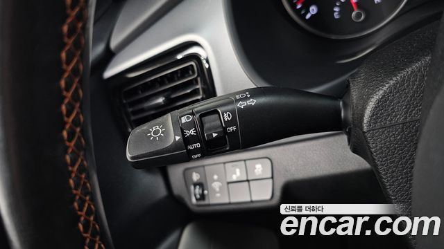 Kia Stonic 2018 — photo 27