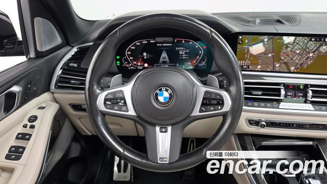 BMW X5 2022 — photo 20