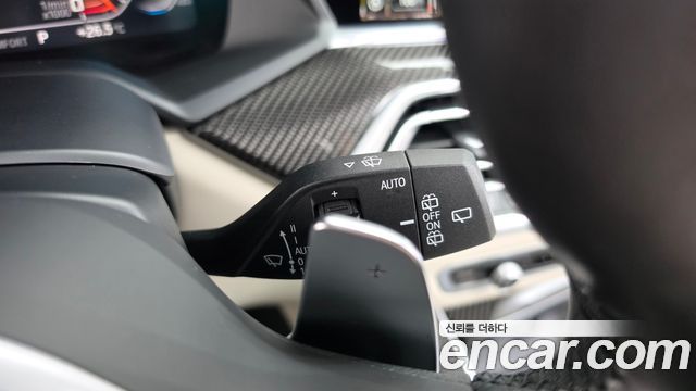BMW X5 2022 — photo 27