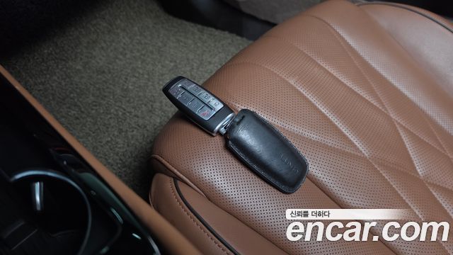 Genesis G80 2021 — photo 21