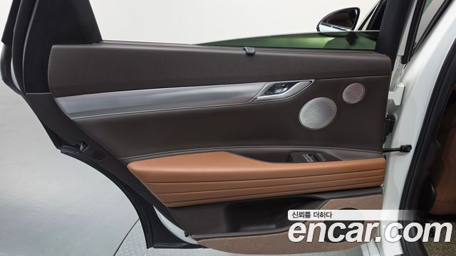 Genesis G80 2021 — photo 15