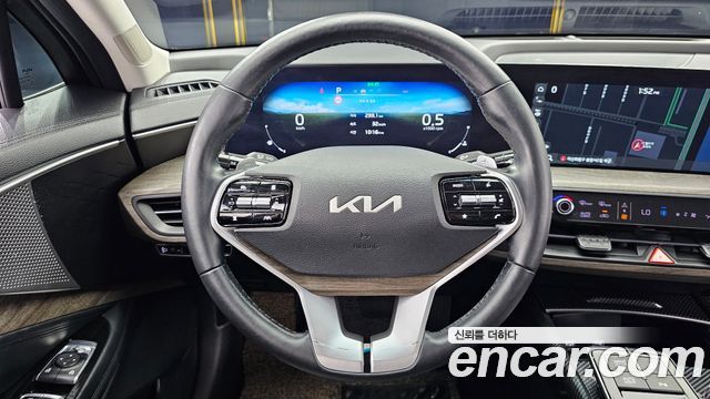 Kia K8 2022 — photo 13