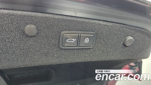 Kia K8 2022 — photo 20