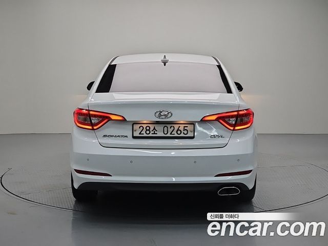 Hyundai Sonata 2017 — photo 3