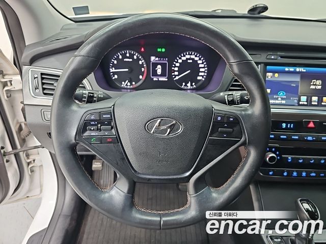 Hyundai Sonata 2017 — photo 9