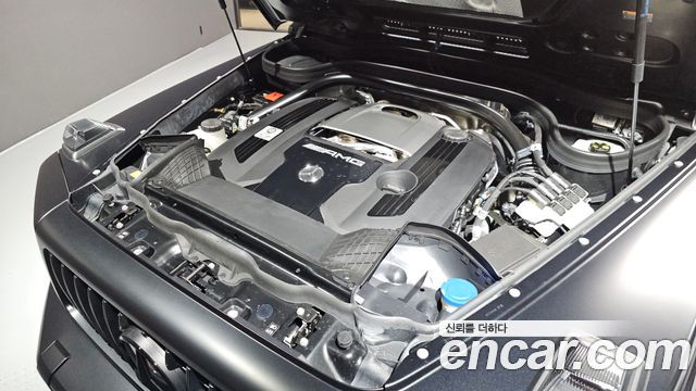 Mercedes-Benz G-Class 2026 — photo 6