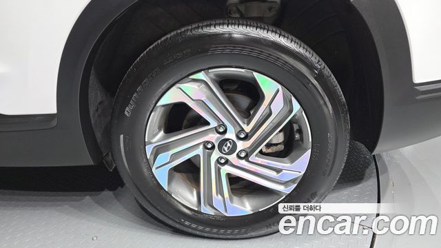 Hyundai Santafe 2023 — photo 7