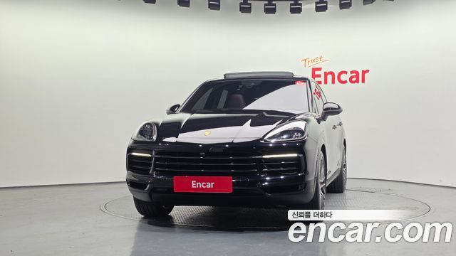 Porsche Cayenne 2021 — photo 3