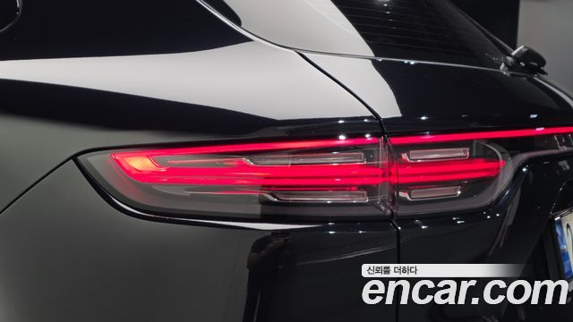 Porsche Cayenne 2021 — photo 9