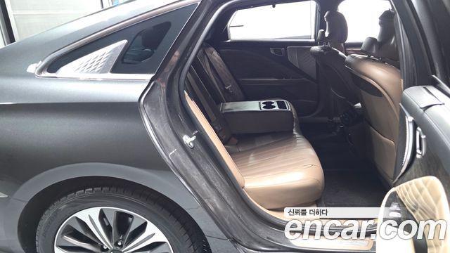 Kia K8 2022 — photo 17
