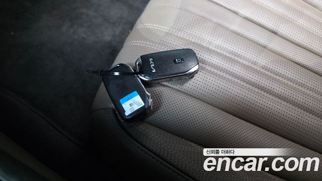 Kia K8 2022 — photo 22