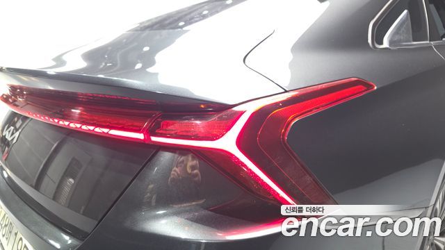 Kia K8 2022 — photo 25