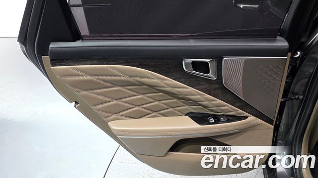 Kia K8 2022 — photo 15