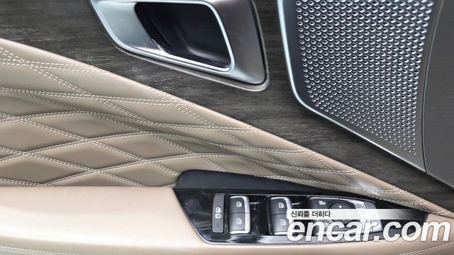 Kia K8 2022 — photo 35