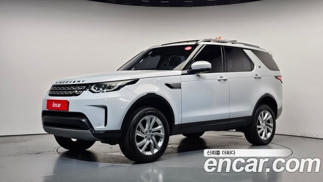 Land Rover Discovery 2017 — photo 1