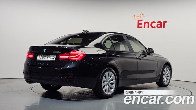 BMW 3-Series 2016 — photo 2
