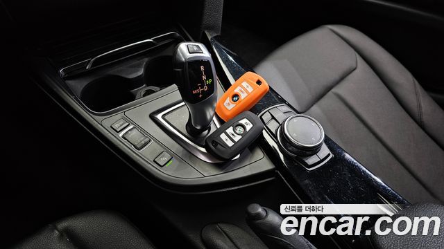 BMW 3-Series 2016 — photo 9