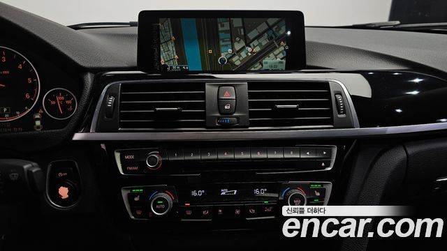 BMW 3-Series 2016 — photo 14