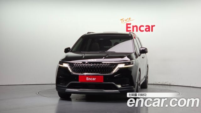 Kia Canival 2023 — photo 3