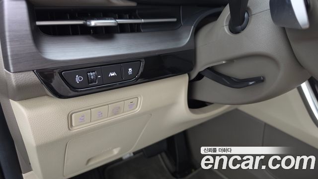 Kia Canival 2023 — photo 14
