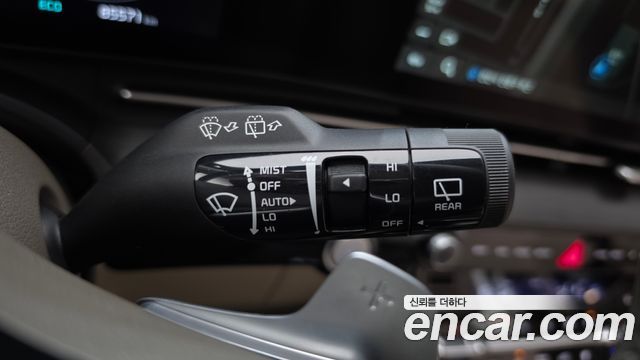 Kia Canival 2023 — photo 15