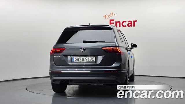 Volkswagen Tiguan 2020 — photo 4