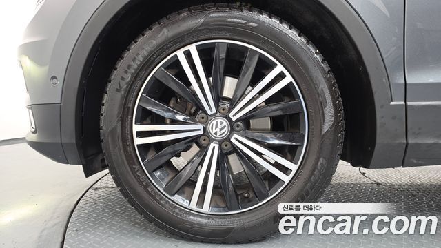 Volkswagen Tiguan 2020 — photo 5