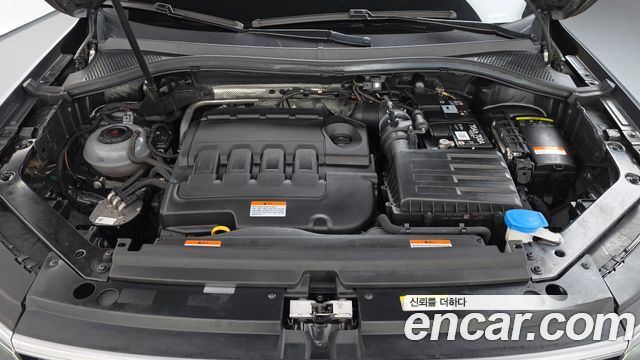 Volkswagen Tiguan 2020 — photo 6